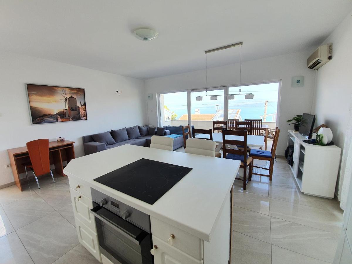 Apartments Dora Vantacici Ngoại thất bức ảnh