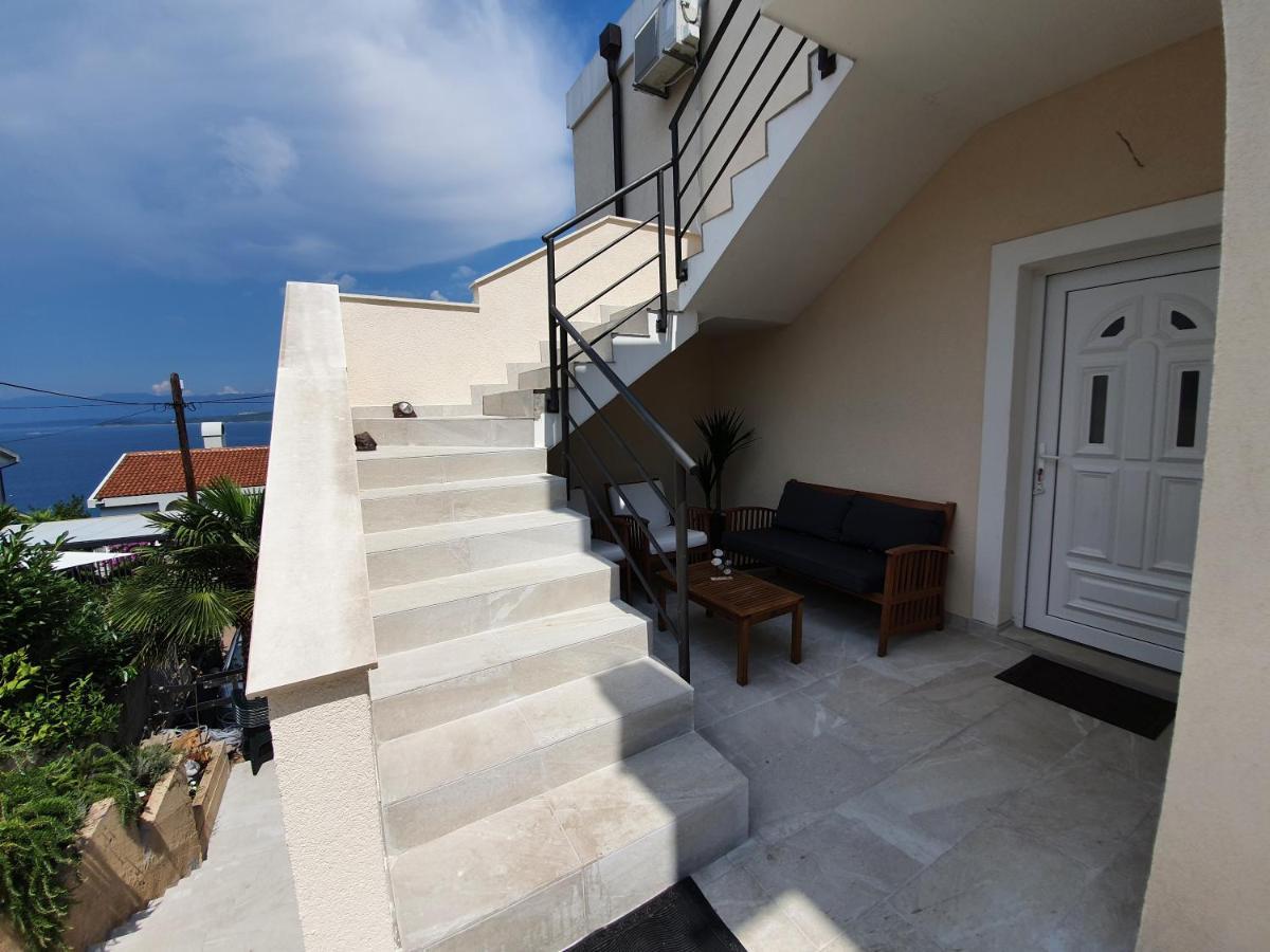 Apartments Dora Vantacici Ngoại thất bức ảnh